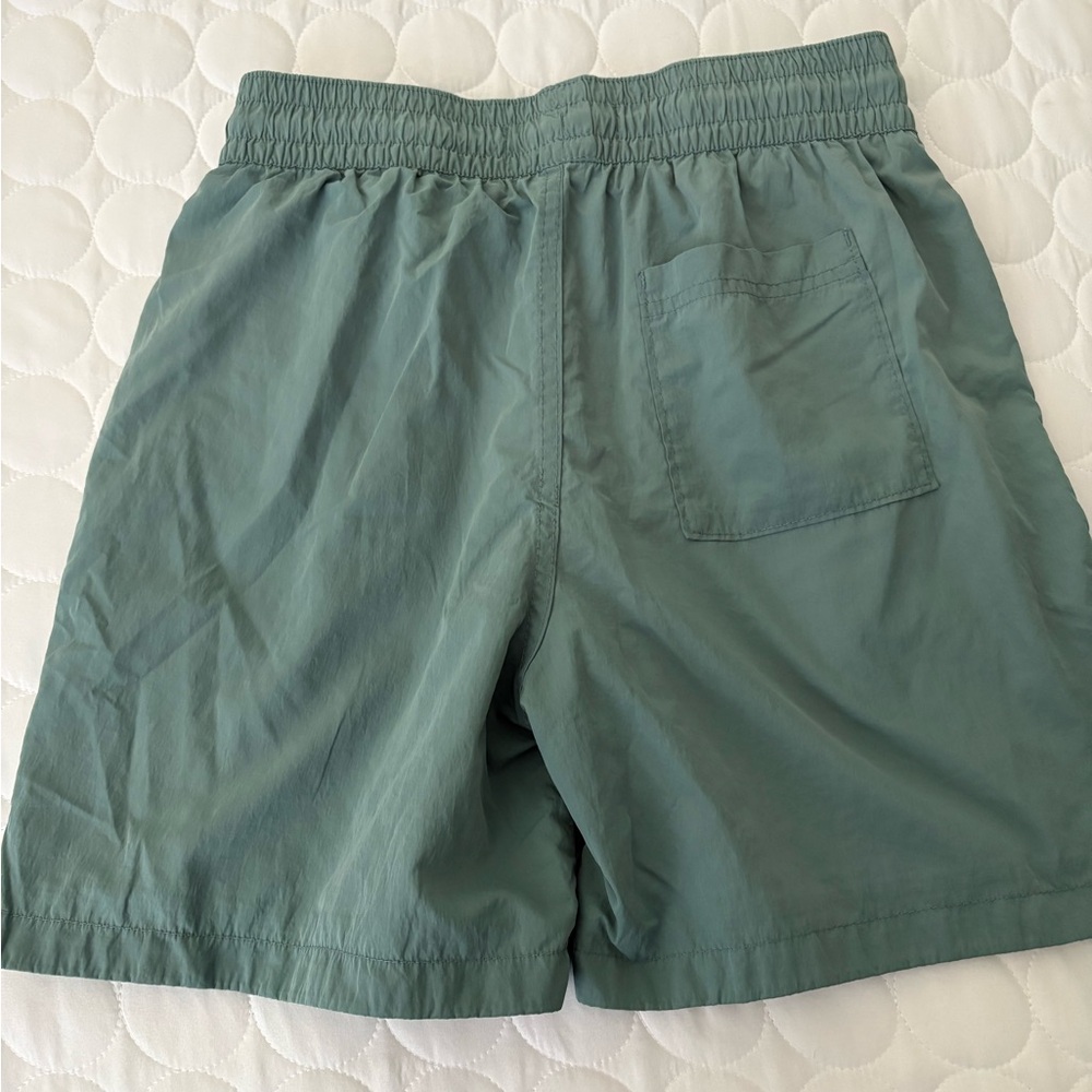 Boys Green Shorts - Picture 2 of 3